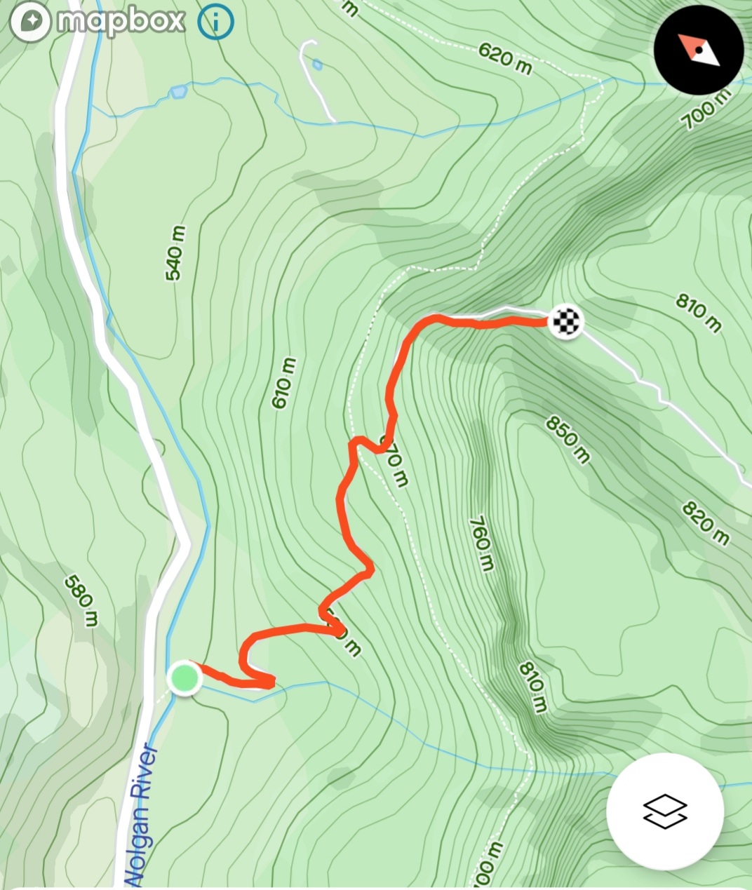 The 1600m race is a winner takes all hill climb starting from the Wolgan river you will climb over 200m of elevation in a dash up the old coach road. The course will push your heart rate to the max as you traverse switch backs and rapidly ascend over the Wolgan Valley - however we suggest you save the sight seeing until after the race as you push hard to claim the $150 winners prize.